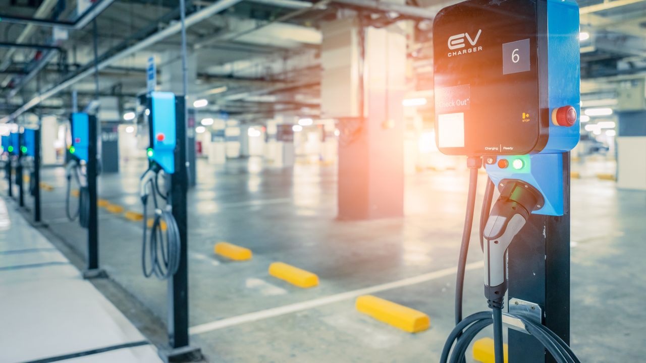 Offentliga laddstationer för elbilar: Framtidens mobilitet